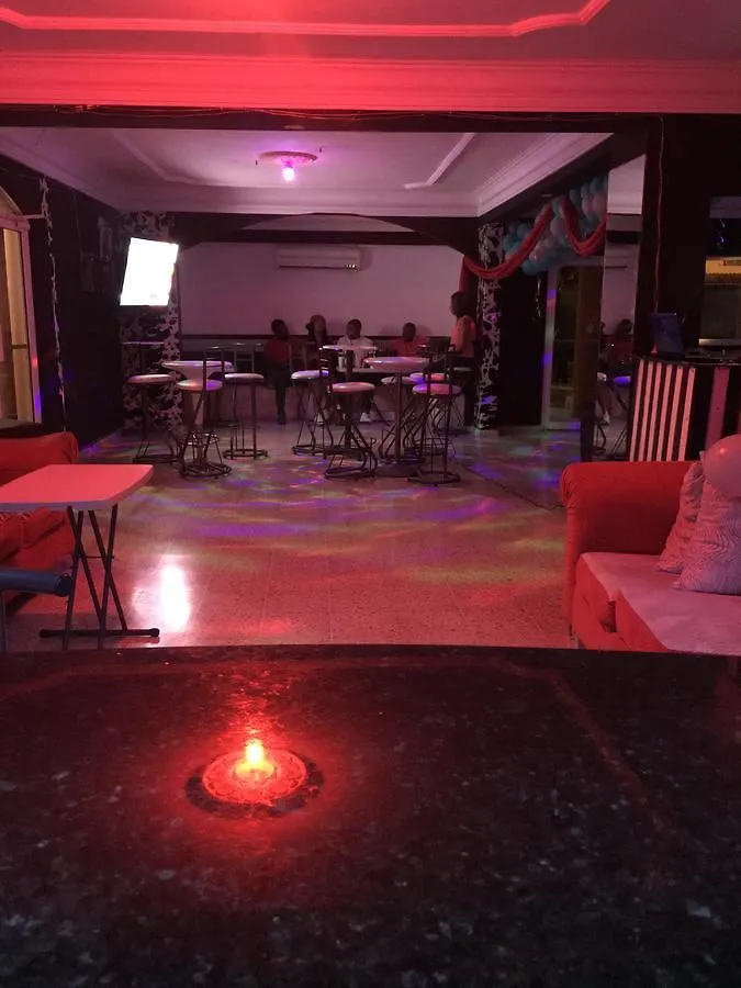 Hotel Martinis Boca Chica Aparthotel